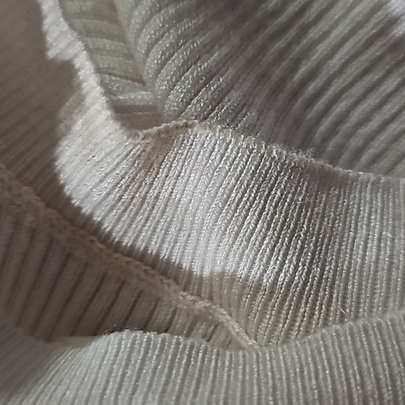 🙋‍♀️Skirt and top bundle🙋‍♀️ - Picture 5 of 5